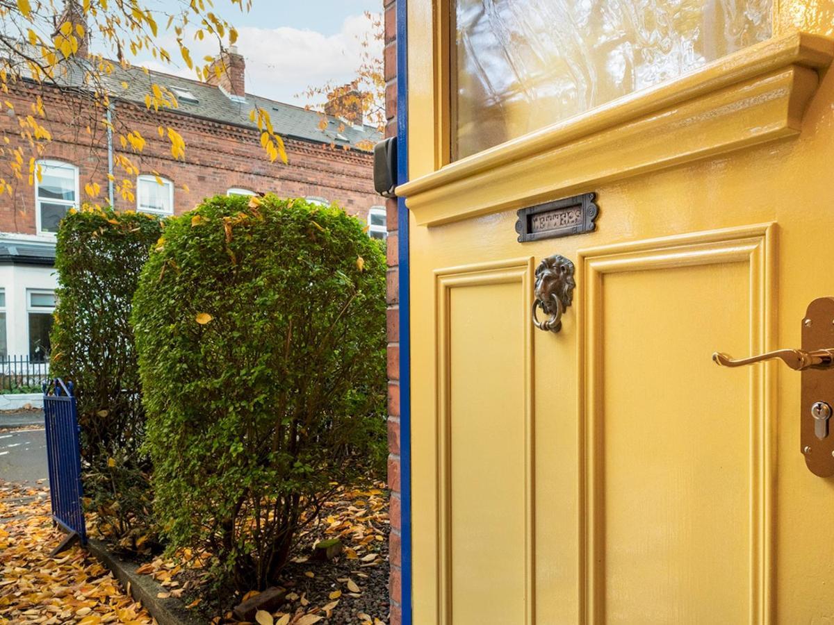 Willa Pass The Keys Colourful, Quirky Artist-Owned 3 Bed Next To Cafes Belfast Zewnętrze zdjęcie
